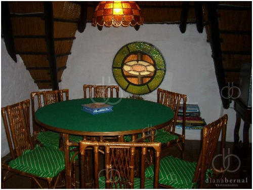 Imagen 5 de 28 de Oportunidad En Playa Mansa, Casa De 5 Dorm Y Pisicina.