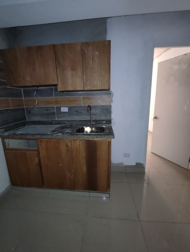 Zona Universitaria Renta Proyecto De Aparta Estudios Amueblados, Facil Acceso A Gazcue, Pucamaima, Pucmm, Ufhec, Don Bosco, Utesa, Miraflores, Zona Colonial, La Julia, Unibe, Apec, Gascue, Uce, Uasd