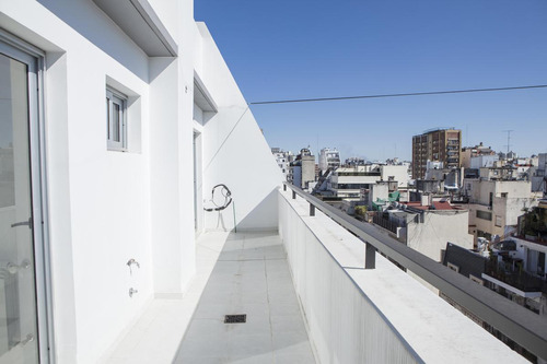 Recoleta - Duplex En Venta De 3 Ambientes Con Terraza Y Cochera A Estrenar
