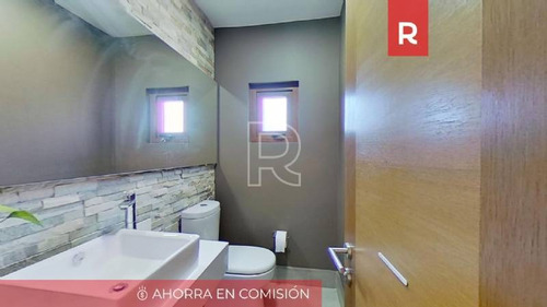 Imagen 9 de 20 de José Rabat / Agua Piedra / Chicureo