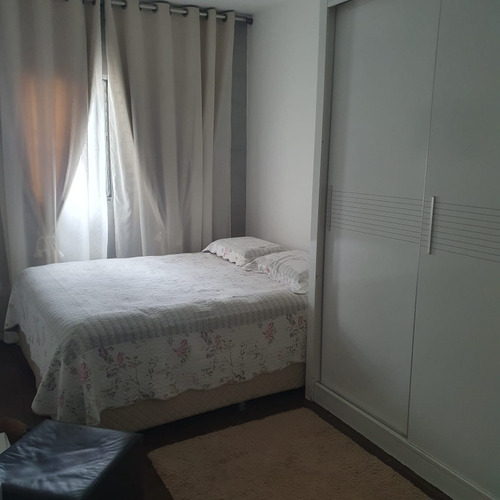 Casa Com 2 Quartos 2 Banheiros Garagem Pra 4 Carros