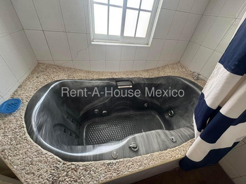 Casa En Venta En Juarez Chirinos, Ocoyoacac Jl 25-3552.