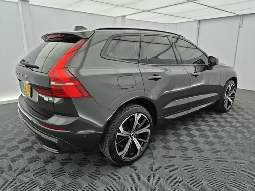 Volvo Xc60 2.0 T8 Ultimate Dark