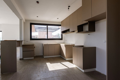 Casa A Estrenar En Barrio Privado La Luisa Lujan