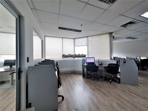 Imagen 19 de 29 de Oficina En Venta En Huechuraba