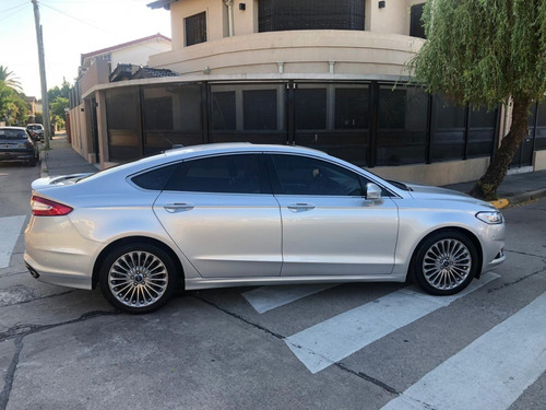 Ford Mondeo Titanium
