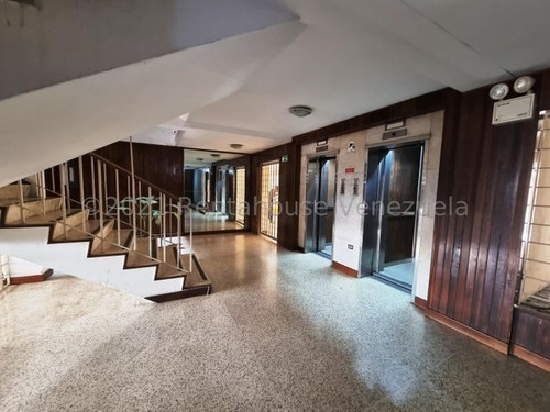 Imagen 2 de 16 de Apartamento En Venta -los Palos Grandes - Tulio Perez - 04166053270- Mls #22-3282