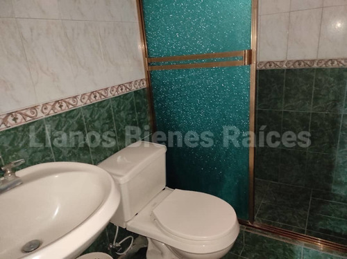 Imagen 13 de 14 de Apartamento Venta Av Aragua Urb El Centro 2 Cuadra Cc Mcay P