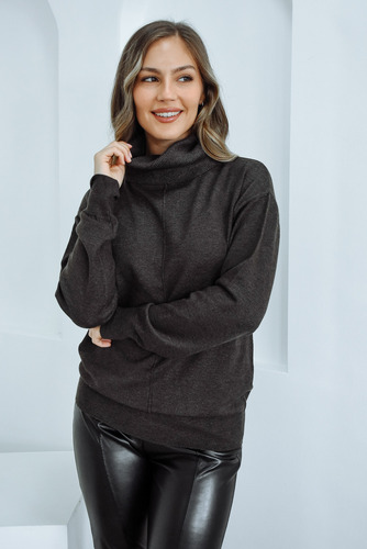 Sweater Polera Cuello Alto