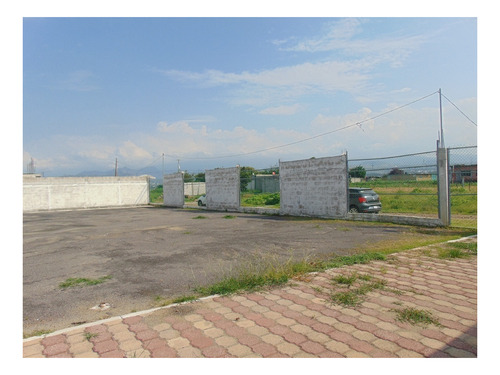 Imagen 6 de 9 de Terreno En Venta En Excelente Ubicacion