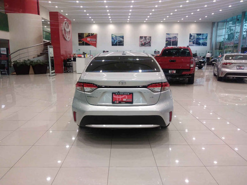Imagen 4 de 13 de Toyota Corolla 2020 4p Le L4/1.8 Aut