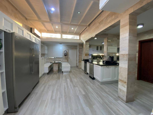 Imagen 8 de 13 de Casa En Venta En La Urb. La Viña. Valencia Cód 138985 Lucrecia Escorcha