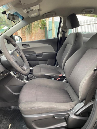 Imagen 15 de 19 de Chevrolet Sonic 1.6 Lt Mt