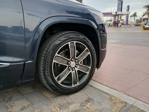 GMC Acadia 3.7 Denali At