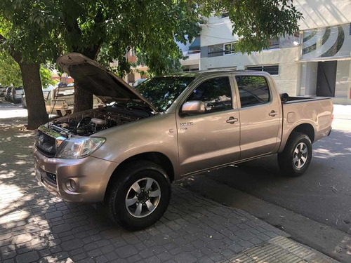 Toyota Hilux 2.5 Dx Cab Doble 4x4 (2009) 2010