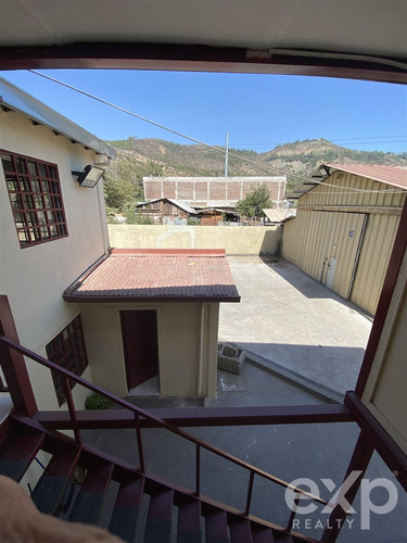 Bodega De 656 M2 En Venta En Recoleta