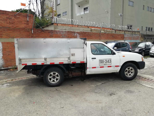 Nissan Np300 Frontier 2.4 Estacas 4x2 Mod 2012