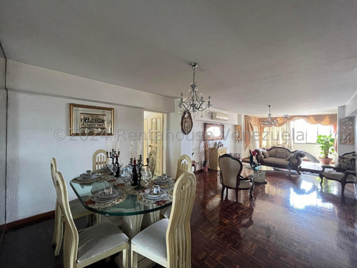 Apartamento En Venta Ubicado En Maracay Urb Calicanto Db 24-27543