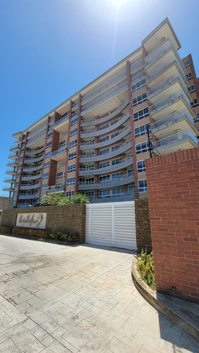 Moderno Apartamento En Punta Pacifico