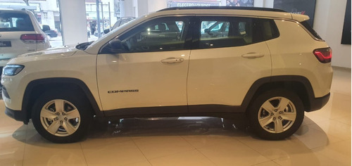 Imagen 18 de 25 de Compass Sport T270 2023*