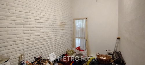 Casa En Venta De 4 Ambientes En Villa Adelina, Vicente López