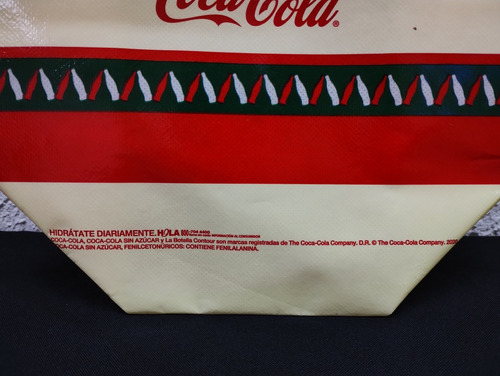 Bolsa Promocional Coleccionable Coca Cola Navideña 2020 (Usado)