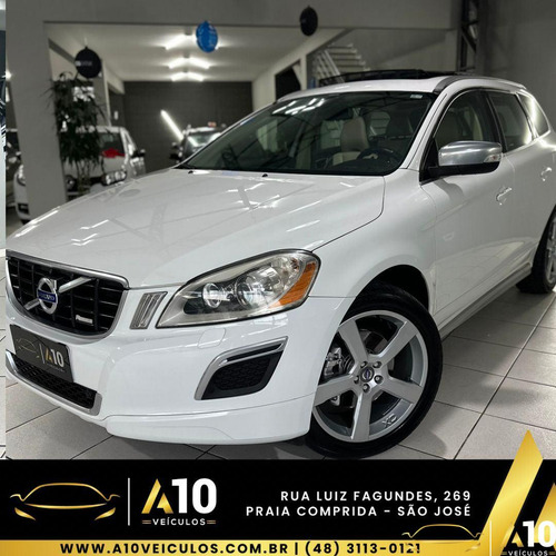 Volvo XC60 T-5 R-DESIGN 2.0 FWD 5p