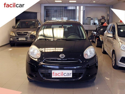 Nissan March Sedán 1.6 2011 Excelente!!