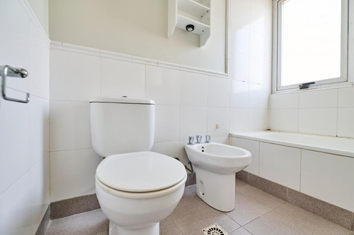 Venta - Dpto. 3 Amb. En Victoria. Balcón, Cochera Y Pileta