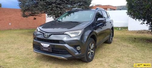 Toyota RAV4 2.5 Street