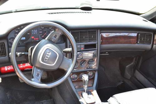 Audi 80