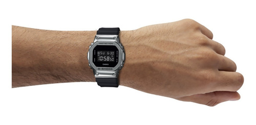 Imagen 5 de 8 de Reloj Casio G-shock Gm-5600b-3