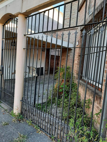 Imagen 2 de 4 de Venta De Casa En Haedo