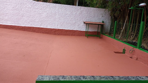 Imagem 4 de 22 de Chácara 300m2, Rico Em Água Com Rio No Fundo, Casa Sede 85m2, 2 Dormitórios, 1 Banheiro, Ótima Localização, Churrasqueira - Ch00285 - 71019202