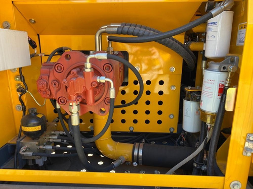 Imagen 14 de 15 de Excavadora 21 Toneladas - Sinomach Zg3210 - Cummins 150hp