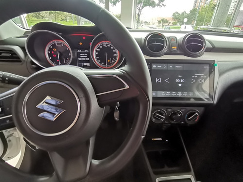 Imagen 7 de 13 de Suzuki Swift Hibrido My 2022