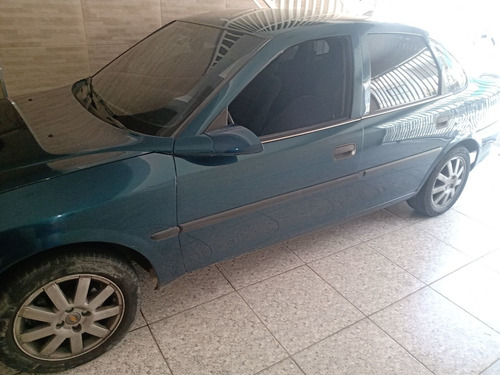Chevrolet Vectra 1999 2.2 Gl 4p