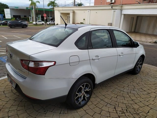 Fiat Grand Siena 1.4 Mpi Attractive 8v Flex 4p Manual