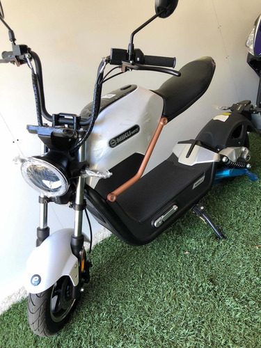 Imagen 7 de 12 de Miku Max Mayorista De Motos Electricas Litio 800w