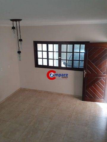 Imagem 1 de 6 de Sobrado 3 Dorms 1 Suite 2 Vagas - So2237