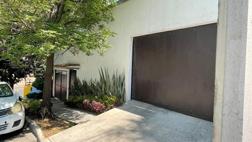 Casa En Renta Con Uso De Suelo En Lomas De Chapultepec