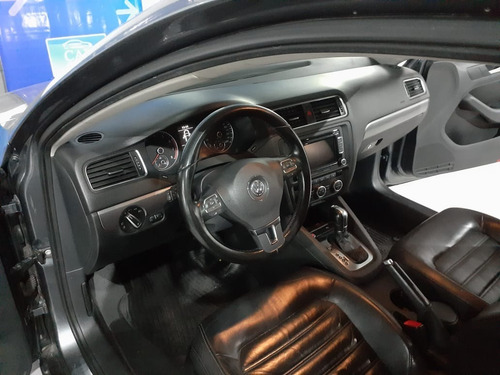 Volkswagen Vento 2.0 Fsi Sportline Dsg 2012 Dg