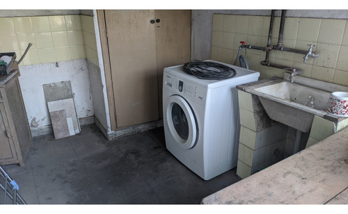 Casa Antigua A Reciclar Con Gran Lote
