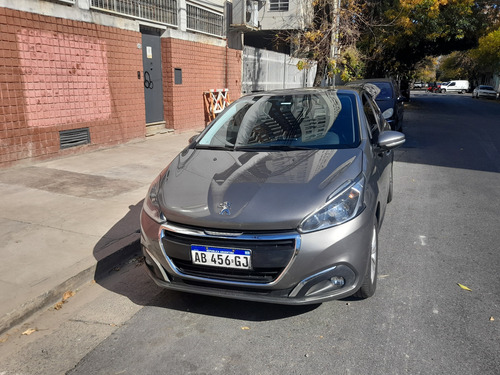 Peugeot 208 1.6 Allure Nav Tiptronic