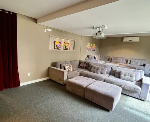 Apartamentos À Venda Em Itacorubi Com 3 Quartos E 2 Banheiros. Pronto Para Morar. Bem Localizado.