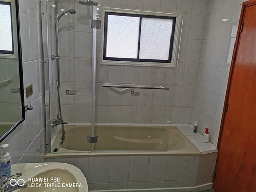 Excelente Casa En Bahía Chila Con Lancha Incluida