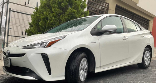 Imagen 4 de 5 de Toyota Prius Premium. Quemacocos, Camara Reversa.