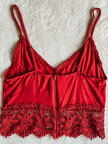 Top Bordo De Encaje / Talle S