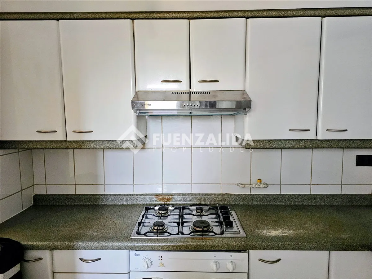 Imagen 3 de 29 de Arriendo Departamento Santiago 3 Dorm Estacionamiento Bodega