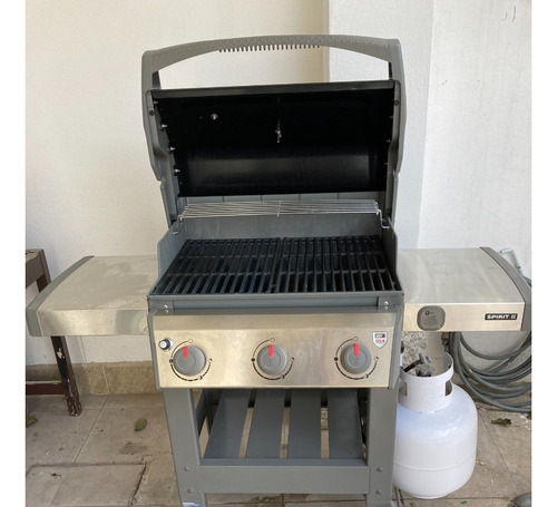 Asador Spirit Ii E-310 Weber Con 3 Quemadores Negro (Usado)